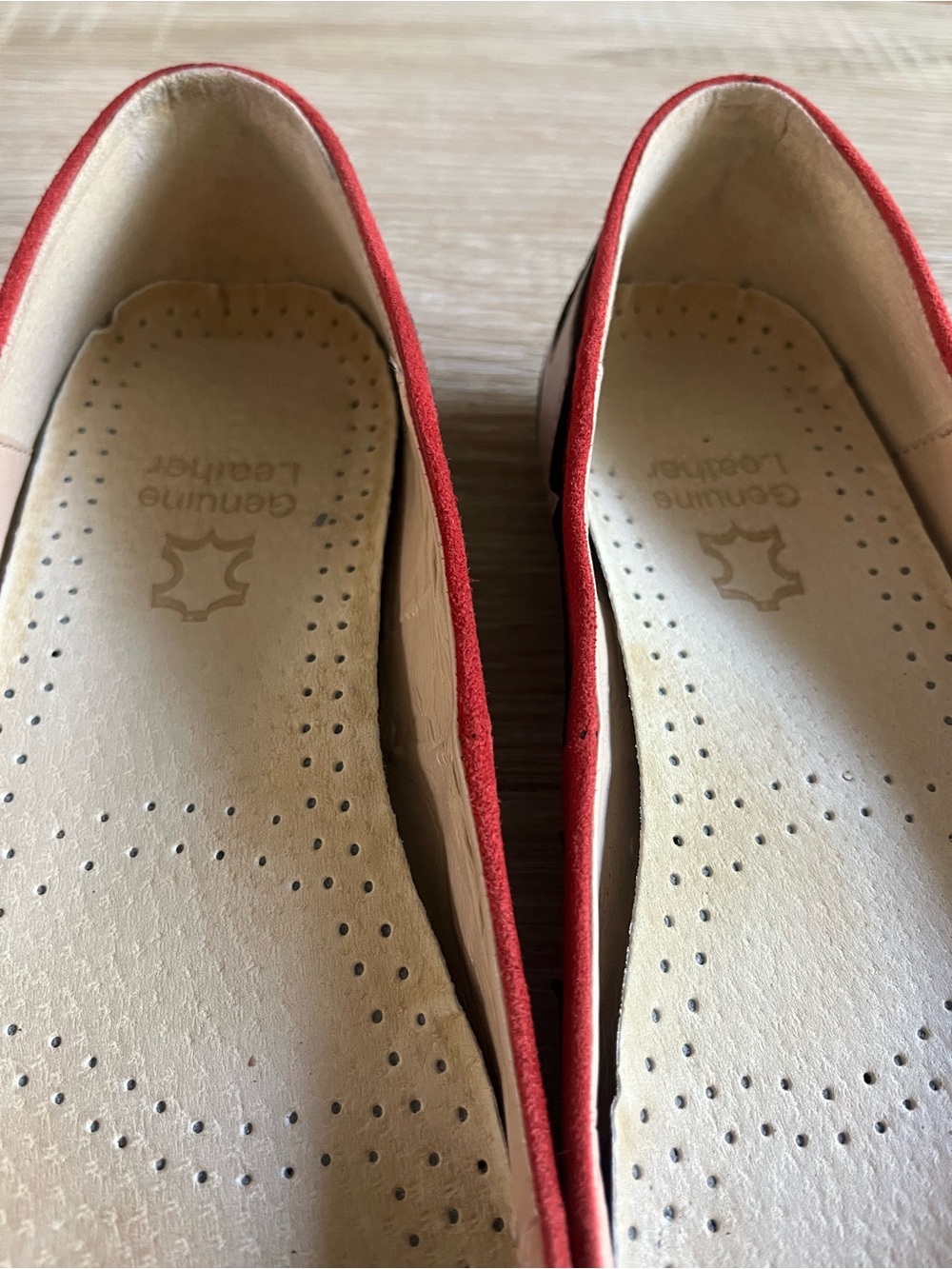 ZARA Genuine Leather Red and Black Pointed Toe Women's Flats size 37 western - Picture 4 of 11